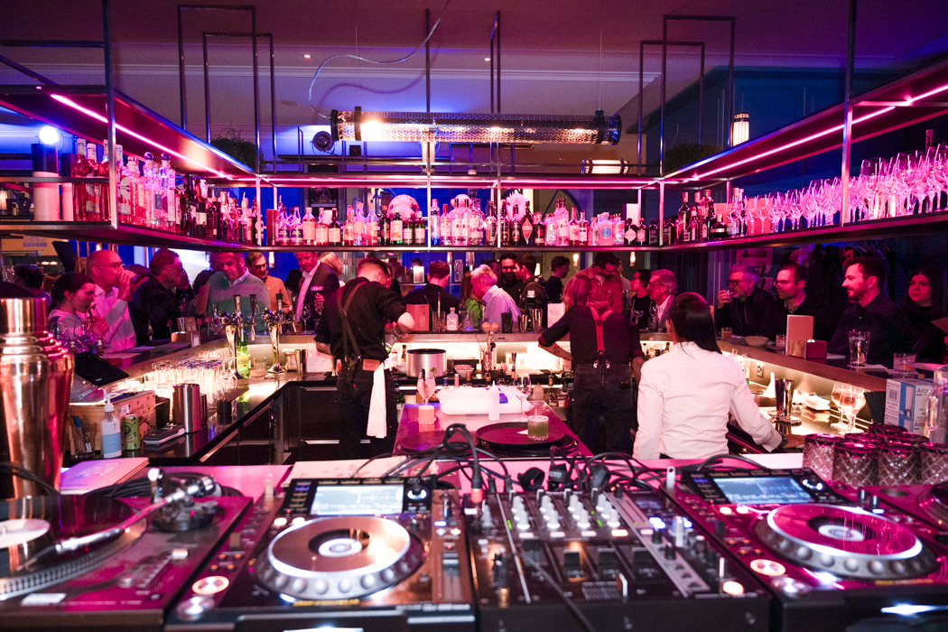 DJ Vibes in Fredis Bar in Winterthur